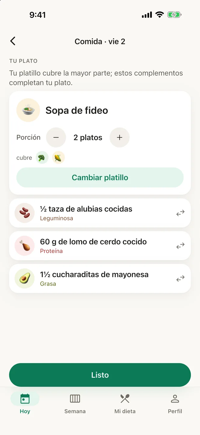 Swap-a-meal screen: the dish “Sopa de fideo” (noodle soup) with its portions by group and a button to swap each one.